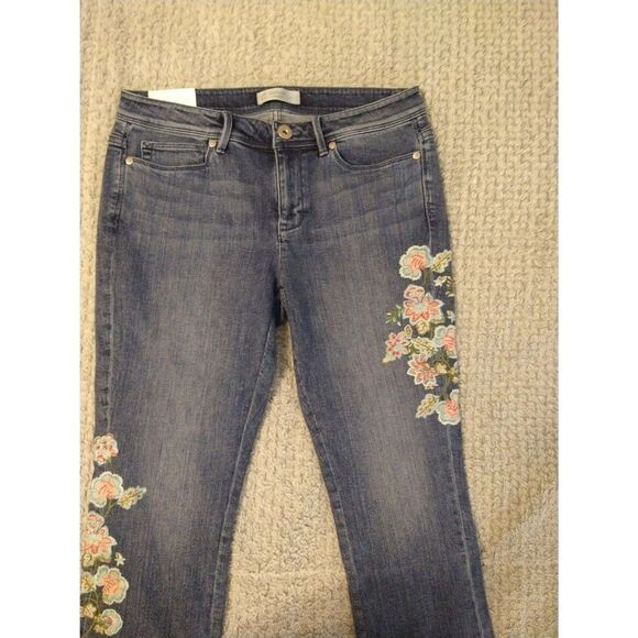 J. Jill cape cod embroidered floral  cropped  jeans Size 6 Boho Feminine Beachy - Picture 3 of 11